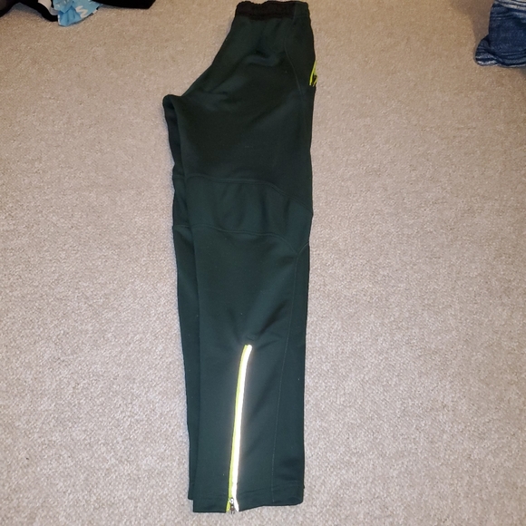 Joggers - Picture 2 of 5